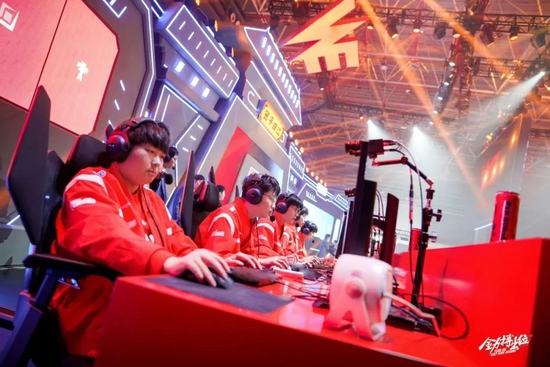 也是球迷与 也是球迷与