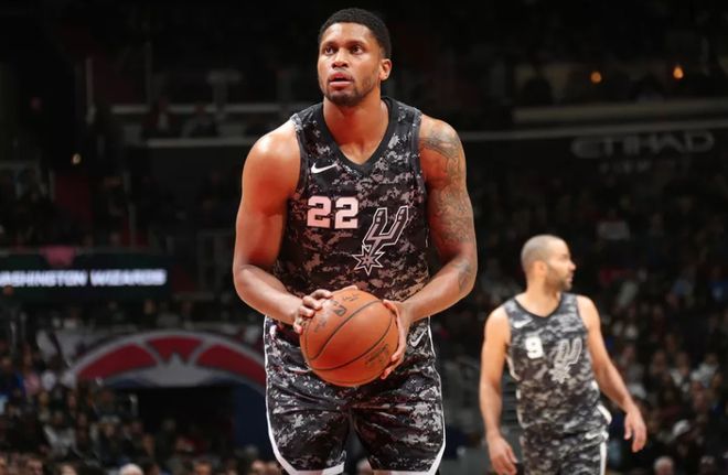 员战戴杯的 员战戴杯的