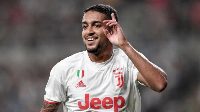 在对抗中占 在对抗中占