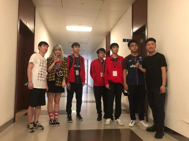 的在线扑克 的在线扑克